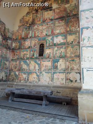 [P03] Biserica Arbore - în trecut, în această firidă se păstrau clopotele » foto by Daisy Petal
 - 
<span class="allrVoted glyphicon glyphicon-heart hidden" id="av1162881"></span>
<a class="m-l-10 hidden" id="sv1162881" onclick="voting_Foto_DelVot(,1162881,7580)" role="button">șterge vot <span class="glyphicon glyphicon-remove"></span></a>
<a id="v91162881" class=" c-red"  onclick="voting_Foto_SetVot(1162881)" role="button"><span class="glyphicon glyphicon-heart-empty"></span> <b>LIKE</b> = Votează poza</a> <img class="hidden"  id="f1162881W9" src="/imagini/loader.gif" border="0" /><span class="AjErrMes hidden" id="e1162881ErM"></span>