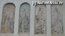 [P10] diferite picturi exterioare, in stanga intrarii in biserica » foto by cristi82d
 - 
<span class="allrVoted glyphicon glyphicon-heart hidden" id="av141796"></span>
<a class="m-l-10 hidden" id="sv141796" onclick="voting_Foto_DelVot(,141796,7583)" role="button">șterge vot <span class="glyphicon glyphicon-remove"></span></a>
<a id="v9141796" class=" c-red"  onclick="voting_Foto_SetVot(141796)" role="button"><span class="glyphicon glyphicon-heart-empty"></span> <b>LIKE</b> = Votează poza</a> <img class="hidden"  id="f141796W9" src="/imagini/loader.gif" border="0" /><span class="AjErrMes hidden" id="e141796ErM"></span>