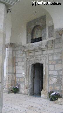 [P11] la intrarea in biserica » foto by cristi82d
 - 
<span class="allrVoted glyphicon glyphicon-heart hidden" id="av141797"></span>
<a class="m-l-10 hidden" id="sv141797" onclick="voting_Foto_DelVot(,141797,7583)" role="button">șterge vot <span class="glyphicon glyphicon-remove"></span></a>
<a id="v9141797" class=" c-red"  onclick="voting_Foto_SetVot(141797)" role="button"><span class="glyphicon glyphicon-heart-empty"></span> <b>LIKE</b> = Votează poza</a> <img class="hidden"  id="f141797W9" src="/imagini/loader.gif" border="0" /><span class="AjErrMes hidden" id="e141797ErM"></span>