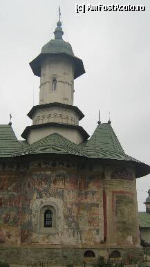 [P22] biserica poarta hramul Sf. Nicolae » foto by cristi82d
 - 
<span class="allrVoted glyphicon glyphicon-heart hidden" id="av141810"></span>
<a class="m-l-10 hidden" id="sv141810" onclick="voting_Foto_DelVot(,141810,7583)" role="button">șterge vot <span class="glyphicon glyphicon-remove"></span></a>
<a id="v9141810" class=" c-red"  onclick="voting_Foto_SetVot(141810)" role="button"><span class="glyphicon glyphicon-heart-empty"></span> <b>LIKE</b> = Votează poza</a> <img class="hidden"  id="f141810W9" src="/imagini/loader.gif" border="0" /><span class="AjErrMes hidden" id="e141810ErM"></span>