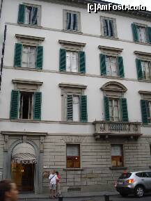 [P19] Florenta – Hotel Castri - hotelul vazut din exterior nu are nimic spectaculos ( nici altele nu prea au ) » foto by Diaura*
 - 
<span class="allrVoted glyphicon glyphicon-heart hidden" id="av143476"></span>
<a class="m-l-10 hidden" id="sv143476" onclick="voting_Foto_DelVot(,143476,7616)" role="button">șterge vot <span class="glyphicon glyphicon-remove"></span></a>
<a id="v9143476" class=" c-red"  onclick="voting_Foto_SetVot(143476)" role="button"><span class="glyphicon glyphicon-heart-empty"></span> <b>LIKE</b> = Votează poza</a> <img class="hidden"  id="f143476W9" src="/imagini/loader.gif" border="0" /><span class="AjErrMes hidden" id="e143476ErM"></span>