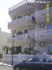 [P19] vila Andromache » foto by szik173
 - 
<span class="allrVoted glyphicon glyphicon-heart hidden" id="av154870"></span>
<a class="m-l-10 hidden" id="sv154870" onclick="voting_Foto_DelVot(,154870,7618)" role="button">șterge vot <span class="glyphicon glyphicon-remove"></span></a>
<a id="v9154870" class=" c-red"  onclick="voting_Foto_SetVot(154870)" role="button"><span class="glyphicon glyphicon-heart-empty"></span> <b>LIKE</b> = Votează poza</a> <img class="hidden"  id="f154870W9" src="/imagini/loader.gif" border="0" /><span class="AjErrMes hidden" id="e154870ErM"></span>