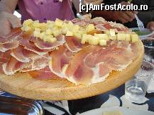 [P08] Siena - Restaurantul Gli Orti di St.Domenico - la acest ' platou  s-a adus si un cos mare cu un alt fel de paine » foto by Diaura*
 - 
<span class="allrVoted glyphicon glyphicon-heart hidden" id="av146087"></span>
<a class="m-l-10 hidden" id="sv146087" onclick="voting_Foto_DelVot(,146087,7667)" role="button">șterge vot <span class="glyphicon glyphicon-remove"></span></a>
<a id="v9146087" class=" c-red"  onclick="voting_Foto_SetVot(146087)" role="button"><span class="glyphicon glyphicon-heart-empty"></span> <b>LIKE</b> = Votează poza</a> <img class="hidden"  id="f146087W9" src="/imagini/loader.gif" border="0" /><span class="AjErrMes hidden" id="e146087ErM"></span>