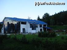 [P03] piscina acoperita  de la vila si locul in care era si masa de tenis. » foto by misuschumacher
 - 
<span class="allrVoted glyphicon glyphicon-heart hidden" id="av149533"></span>
<a class="m-l-10 hidden" id="sv149533" onclick="voting_Foto_DelVot(,149533,7689)" role="button">șterge vot <span class="glyphicon glyphicon-remove"></span></a>
<a id="v9149533" class=" c-red"  onclick="voting_Foto_SetVot(149533)" role="button"><span class="glyphicon glyphicon-heart-empty"></span> <b>LIKE</b> = Votează poza</a> <img class="hidden"  id="f149533W9" src="/imagini/loader.gif" border="0" /><span class="AjErrMes hidden" id="e149533ErM"></span>