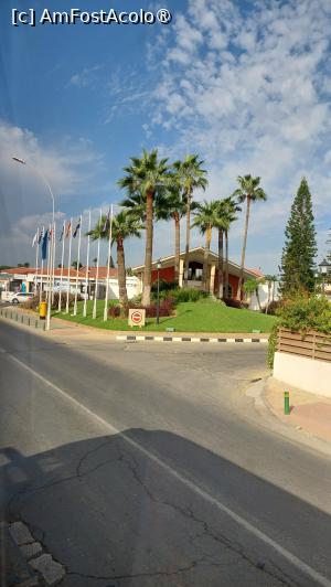 [P20] Drumul spre Makronissos Beach » foto by Carmen Ion
 - 
<span class="allrVoted glyphicon glyphicon-heart hidden" id="av1396259"></span>
<a class="m-l-10 hidden" id="sv1396259" onclick="voting_Foto_DelVot(,1396259,7721)" role="button">șterge vot <span class="glyphicon glyphicon-remove"></span></a>
<a id="v91396259" class=" c-red"  onclick="voting_Foto_SetVot(1396259)" role="button"><span class="glyphicon glyphicon-heart-empty"></span> <b>LIKE</b> = Votează poza</a> <img class="hidden"  id="f1396259W9" src="/imagini/loader.gif" border="0" /><span class="AjErrMes hidden" id="e1396259ErM"></span>