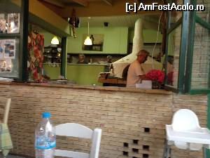 [P24] Cuptorul de pizza la Papillon » foto by Gabise
 - 
<span class="allrVoted glyphicon glyphicon-heart hidden" id="av529888"></span>
<a class="m-l-10 hidden" id="sv529888" onclick="voting_Foto_DelVot(,529888,7733)" role="button">șterge vot <span class="glyphicon glyphicon-remove"></span></a>
<a id="v9529888" class=" c-red"  onclick="voting_Foto_SetVot(529888)" role="button"><span class="glyphicon glyphicon-heart-empty"></span> <b>LIKE</b> = Votează poza</a> <img class="hidden"  id="f529888W9" src="/imagini/loader.gif" border="0" /><span class="AjErrMes hidden" id="e529888ErM"></span>