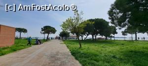 [P43] Spre lagună » foto by irinad
 - 
<span class="allrVoted glyphicon glyphicon-heart hidden" id="av1478188"></span>
<a class="m-l-10 hidden" id="sv1478188" onclick="voting_Foto_DelVot(,1478188,7782)" role="button">șterge vot <span class="glyphicon glyphicon-remove"></span></a>
<a id="v91478188" class=" c-red"  onclick="voting_Foto_SetVot(1478188)" role="button"><span class="glyphicon glyphicon-heart-empty"></span> <b>LIKE</b> = Votează poza</a> <img class="hidden"  id="f1478188W9" src="/imagini/loader.gif" border="0" /><span class="AjErrMes hidden" id="e1478188ErM"></span>