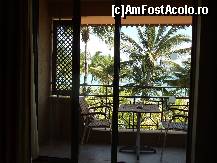 [P06] balconul camerei - noaptea se putea dormi cu usa deschisa, valul batand foarte aproape si auzindu-se si fosnetul cocotierilor (de vis) » foto by miha_t
 - 
<span class="allrVoted glyphicon glyphicon-heart hidden" id="av155414"></span>
<a class="m-l-10 hidden" id="sv155414" onclick="voting_Foto_DelVot(,155414,7815)" role="button">șterge vot <span class="glyphicon glyphicon-remove"></span></a>
<a id="v9155414" class=" c-red"  onclick="voting_Foto_SetVot(155414)" role="button"><span class="glyphicon glyphicon-heart-empty"></span> <b>LIKE</b> = Votează poza</a> <img class="hidden"  id="f155414W9" src="/imagini/loader.gif" border="0" /><span class="AjErrMes hidden" id="e155414ErM"></span>