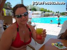 [P26] relaxare la barul piscinei » foto by oli
 - 
<span class="allrVoted glyphicon glyphicon-heart hidden" id="av232131"></span>
<a class="m-l-10 hidden" id="sv232131" onclick="voting_Foto_DelVot(,232131,7822)" role="button">șterge vot <span class="glyphicon glyphicon-remove"></span></a>
<a id="v9232131" class=" c-red"  onclick="voting_Foto_SetVot(232131)" role="button"><span class="glyphicon glyphicon-heart-empty"></span> <b>LIKE</b> = Votează poza</a> <img class="hidden"  id="f232131W9" src="/imagini/loader.gif" border="0" /><span class="AjErrMes hidden" id="e232131ErM"></span>