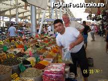 [P29] bazarul de sambata din Didim,gasesti de toate la preturi mici » foto by oli
 - 
<span class="allrVoted glyphicon glyphicon-heart hidden" id="av232134"></span>
<a class="m-l-10 hidden" id="sv232134" onclick="voting_Foto_DelVot(,232134,7822)" role="button">șterge vot <span class="glyphicon glyphicon-remove"></span></a>
<a id="v9232134" class=" c-red"  onclick="voting_Foto_SetVot(232134)" role="button"><span class="glyphicon glyphicon-heart-empty"></span> <b>LIKE</b> = Votează poza</a> <img class="hidden"  id="f232134W9" src="/imagini/loader.gif" border="0" /><span class="AjErrMes hidden" id="e232134ErM"></span>