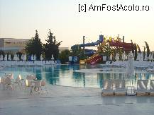 [P03] Piscina cu tobogane,foarte cutata si cu adancimea de 1.5 m » foto by luc_bv
 - 
<span class="allrVoted glyphicon glyphicon-heart hidden" id="av222472"></span>
<a class="m-l-10 hidden" id="sv222472" onclick="voting_Foto_DelVot(,222472,7822)" role="button">șterge vot <span class="glyphicon glyphicon-remove"></span></a>
<a id="v9222472" class=" c-red"  onclick="voting_Foto_SetVot(222472)" role="button"><span class="glyphicon glyphicon-heart-empty"></span> <b>LIKE</b> = Votează poza</a> <img class="hidden"  id="f222472W9" src="/imagini/loader.gif" border="0" /><span class="AjErrMes hidden" id="e222472ErM"></span>