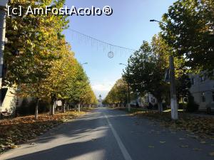 [P14] Centru Victoria » foto by AZE
 - 
<span class="allrVoted glyphicon glyphicon-heart hidden" id="av1213196"></span>
<a class="m-l-10 hidden" id="sv1213196" onclick="voting_Foto_DelVot(,1213196,7879)" role="button">șterge vot <span class="glyphicon glyphicon-remove"></span></a>
<a id="v91213196" class=" c-red"  onclick="voting_Foto_SetVot(1213196)" role="button"><span class="glyphicon glyphicon-heart-empty"></span> <b>LIKE</b> = Votează poza</a> <img class="hidden"  id="f1213196W9" src="/imagini/loader.gif" border="0" /><span class="AjErrMes hidden" id="e1213196ErM"></span>