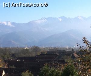 [P18] Peisaj văzut din Ucea de Sus » foto by AZE
 - 
<span class="allrVoted glyphicon glyphicon-heart hidden" id="av1213200"></span>
<a class="m-l-10 hidden" id="sv1213200" onclick="voting_Foto_DelVot(,1213200,7879)" role="button">șterge vot <span class="glyphicon glyphicon-remove"></span></a>
<a id="v91213200" class=" c-red"  onclick="voting_Foto_SetVot(1213200)" role="button"><span class="glyphicon glyphicon-heart-empty"></span> <b>LIKE</b> = Votează poza</a> <img class="hidden"  id="f1213200W9" src="/imagini/loader.gif" border="0" /><span class="AjErrMes hidden" id="e1213200ErM"></span>