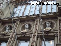 [P10] Helsinki - Ateneum - Detaliu fatada » foto by popescu.borsa*
 - 
<span class="allrVoted glyphicon glyphicon-heart hidden" id="av157318"></span>
<a class="m-l-10 hidden" id="sv157318" onclick="voting_Foto_DelVot(,157318,7893)" role="button">șterge vot <span class="glyphicon glyphicon-remove"></span></a>
<a id="v9157318" class=" c-red"  onclick="voting_Foto_SetVot(157318)" role="button"><span class="glyphicon glyphicon-heart-empty"></span> <b>LIKE</b> = Votează poza</a> <img class="hidden"  id="f157318W9" src="/imagini/loader.gif" border="0" /><span class="AjErrMes hidden" id="e157318ErM"></span>