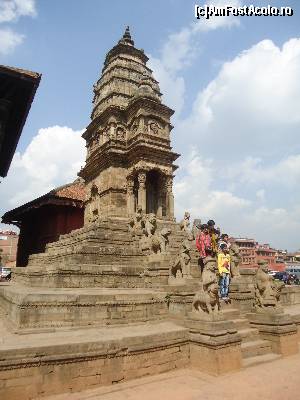 [P16] diverse sculpturi » foto by buterfly*
 - 
<span class="allrVoted glyphicon glyphicon-heart hidden" id="av508685"></span>
<a class="m-l-10 hidden" id="sv508685" onclick="voting_Foto_DelVot(,508685,7929)" role="button">șterge vot <span class="glyphicon glyphicon-remove"></span></a>
<a id="v9508685" class=" c-red"  onclick="voting_Foto_SetVot(508685)" role="button"><span class="glyphicon glyphicon-heart-empty"></span> <b>LIKE</b> = Votează poza</a> <img class="hidden"  id="f508685W9" src="/imagini/loader.gif" border="0" /><span class="AjErrMes hidden" id="e508685ErM"></span>