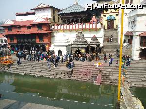 [P09] templul vazut de sus si catafalcurile albe » foto by buterfly*
 - 
<span class="allrVoted glyphicon glyphicon-heart hidden" id="av509546"></span>
<a class="m-l-10 hidden" id="sv509546" onclick="voting_Foto_DelVot(,509546,7929)" role="button">șterge vot <span class="glyphicon glyphicon-remove"></span></a>
<a id="v9509546" class=" c-red"  onclick="voting_Foto_SetVot(509546)" role="button"><span class="glyphicon glyphicon-heart-empty"></span> <b>LIKE</b> = Votează poza</a> <img class="hidden"  id="f509546W9" src="/imagini/loader.gif" border="0" /><span class="AjErrMes hidden" id="e509546ErM"></span>