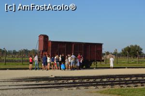 [P27] Vagonul de tren care stă mărturie.  » foto by ariciu*
 - 
<span class="allrVoted glyphicon glyphicon-heart hidden" id="av784526"></span>
<a class="m-l-10 hidden" id="sv784526" onclick="voting_Foto_DelVot(,784526,7968)" role="button">șterge vot <span class="glyphicon glyphicon-remove"></span></a>
<a id="v9784526" class=" c-red"  onclick="voting_Foto_SetVot(784526)" role="button"><span class="glyphicon glyphicon-heart-empty"></span> <b>LIKE</b> = Votează poza</a> <img class="hidden"  id="f784526W9" src="/imagini/loader.gif" border="0" /><span class="AjErrMes hidden" id="e784526ErM"></span>