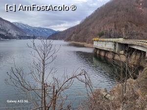 [P15] Hai hui pe Valea Lotrului - Lacul și Barajul Brădișor » foto by nicole33
 - 
<span class="allrVoted glyphicon glyphicon-heart hidden" id="av1496192"></span>
<a class="m-l-10 hidden" id="sv1496192" onclick="voting_Foto_DelVot(,1496192,7973)" role="button">șterge vot <span class="glyphicon glyphicon-remove"></span></a>
<a id="v91496192" class=" c-red"  onclick="voting_Foto_SetVot(1496192)" role="button"><span class="glyphicon glyphicon-heart-empty"></span> <b>LIKE</b> = Votează poza</a> <img class="hidden"  id="f1496192W9" src="/imagini/loader.gif" border="0" /><span class="AjErrMes hidden" id="e1496192ErM"></span>