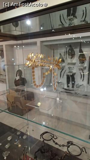 [P09] Muzeul Național de Istorie al Bulgariei - podoabă de aur antică » foto by Dragoș_MD
 - 
<span class="allrVoted glyphicon glyphicon-heart hidden" id="av1142525"></span>
<a class="m-l-10 hidden" id="sv1142525" onclick="voting_Foto_DelVot(,1142525,7987)" role="button">șterge vot <span class="glyphicon glyphicon-remove"></span></a>
<a id="v91142525" class=" c-red"  onclick="voting_Foto_SetVot(1142525)" role="button"><span class="glyphicon glyphicon-heart-empty"></span> <b>LIKE</b> = Votează poza</a> <img class="hidden"  id="f1142525W9" src="/imagini/loader.gif" border="0" /><span class="AjErrMes hidden" id="e1142525ErM"></span>