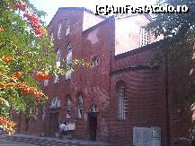 [P21] biserica sf. Sofia, cea fara clopotnita...clopotula fost adaugat apoi si este intr-un copac din fata » foto by diana-s
 - 
<span class="allrVoted glyphicon glyphicon-heart hidden" id="av256385"></span>
<a class="m-l-10 hidden" id="sv256385" onclick="voting_Foto_DelVot(,256385,7987)" role="button">șterge vot <span class="glyphicon glyphicon-remove"></span></a>
<a id="v9256385" class=" c-red"  onclick="voting_Foto_SetVot(256385)" role="button"><span class="glyphicon glyphicon-heart-empty"></span> <b>LIKE</b> = Votează poza</a> <img class="hidden"  id="f256385W9" src="/imagini/loader.gif" border="0" /><span class="AjErrMes hidden" id="e256385ErM"></span>