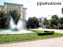 [P11] Parculetul din fata Bailor minerale. » foto by pepsi70ro
 - 
<span class="allrVoted glyphicon glyphicon-heart hidden" id="av168563"></span>
<a class="m-l-10 hidden" id="sv168563" onclick="voting_Foto_DelVot(,168563,7987)" role="button">șterge vot <span class="glyphicon glyphicon-remove"></span></a>
<a id="v9168563" class=" c-red"  onclick="voting_Foto_SetVot(168563)" role="button"><span class="glyphicon glyphicon-heart-empty"></span> <b>LIKE</b> = Votează poza</a> <img class="hidden"  id="f168563W9" src="/imagini/loader.gif" border="0" /><span class="AjErrMes hidden" id="e168563ErM"></span>