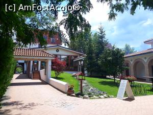 [P21] Taverna Marelui Pharnic Comana.O plimbare prin parcul Caei Comana este o adevarata incantare. » foto by Floria
 - 
<span class="allrVoted glyphicon glyphicon-heart hidden" id="av1189653"></span>
<a class="m-l-10 hidden" id="sv1189653" onclick="voting_Foto_DelVot(,1189653,8050)" role="button">șterge vot <span class="glyphicon glyphicon-remove"></span></a>
<a id="v91189653" class=" c-red"  onclick="voting_Foto_SetVot(1189653)" role="button"><span class="glyphicon glyphicon-heart-empty"></span> <b>LIKE</b> = Votează poza</a> <img class="hidden"  id="f1189653W9" src="/imagini/loader.gif" border="0" /><span class="AjErrMes hidden" id="e1189653ErM"></span>