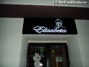 [P02] Restaurantul - Pizzerie Elisabeta, Bucuresti, cartierul Militari (1) Exterior » foto by vega06
 - 
<span class="allrVoted glyphicon glyphicon-heart hidden" id="av582208"></span>
<a class="m-l-10 hidden" id="sv582208" onclick="voting_Foto_DelVot(,582208,8050)" role="button">șterge vot <span class="glyphicon glyphicon-remove"></span></a>
<a id="v9582208" class=" c-red"  onclick="voting_Foto_SetVot(582208)" role="button"><span class="glyphicon glyphicon-heart-empty"></span> <b>LIKE</b> = Votează poza</a> <img class="hidden"  id="f582208W9" src="/imagini/loader.gif" border="0" /><span class="AjErrMes hidden" id="e582208ErM"></span>
