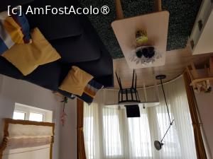 [P10] Ters Villa Side – în living » foto by nicole33
 - 
<span class="allrVoted glyphicon glyphicon-heart hidden" id="av1496658"></span>
<a class="m-l-10 hidden" id="sv1496658" onclick="voting_Foto_DelVot(,1496658,8053)" role="button">șterge vot <span class="glyphicon glyphicon-remove"></span></a>
<a id="v91496658" class=" c-red"  onclick="voting_Foto_SetVot(1496658)" role="button"><span class="glyphicon glyphicon-heart-empty"></span> <b>LIKE</b> = Votează poza</a> <img class="hidden"  id="f1496658W9" src="/imagini/loader.gif" border="0" /><span class="AjErrMes hidden" id="e1496658ErM"></span>