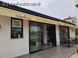 [P72] Ters Villa Side – casa de bilete şi cafeteria » foto by nicole33
 - 
<span class="allrVoted glyphicon glyphicon-heart hidden" id="av1496720"></span>
<a class="m-l-10 hidden" id="sv1496720" onclick="voting_Foto_DelVot(,1496720,8053)" role="button">șterge vot <span class="glyphicon glyphicon-remove"></span></a>
<a id="v91496720" class=" c-red"  onclick="voting_Foto_SetVot(1496720)" role="button"><span class="glyphicon glyphicon-heart-empty"></span> <b>LIKE</b> = Votează poza</a> <img class="hidden"  id="f1496720W9" src="/imagini/loader.gif" border="0" /><span class="AjErrMes hidden" id="e1496720ErM"></span>