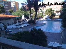 [P34] dimineata, vedere spre piscina cea mare exterioara » foto by commandorsteel*
 - 
<span class="allrVoted glyphicon glyphicon-heart hidden" id="av165851"></span>
<a class="m-l-10 hidden" id="sv165851" onclick="voting_Foto_DelVot(,165851,8057)" role="button">șterge vot <span class="glyphicon glyphicon-remove"></span></a>
<a id="v9165851" class=" c-red"  onclick="voting_Foto_SetVot(165851)" role="button"><span class="glyphicon glyphicon-heart-empty"></span> <b>LIKE</b> = Votează poza</a> <img class="hidden"  id="f165851W9" src="/imagini/loader.gif" border="0" /><span class="AjErrMes hidden" id="e165851ErM"></span>