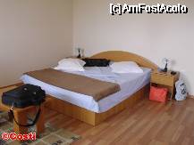 [P02] Patul dublu, foarte încăpător, de la Hotel Cosmo » foto by Costi
 - 
<span class="allrVoted glyphicon glyphicon-heart hidden" id="av336193"></span>
<a class="m-l-10 hidden" id="sv336193" onclick="voting_Foto_DelVot(,336193,8071)" role="button">șterge vot <span class="glyphicon glyphicon-remove"></span></a>
<a id="v9336193" class=" c-red"  onclick="voting_Foto_SetVot(336193)" role="button"><span class="glyphicon glyphicon-heart-empty"></span> <b>LIKE</b> = Votează poza</a> <img class="hidden"  id="f336193W9" src="/imagini/loader.gif" border="0" /><span class="AjErrMes hidden" id="e336193ErM"></span>