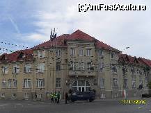 [P15] primaria orasului Giurgiu,in rondul in care erau singurele cladiri mai 'rasarite' » foto by ms65
 - 
<span class="allrVoted glyphicon glyphicon-heart hidden" id="av166693"></span>
<a class="m-l-10 hidden" id="sv166693" onclick="voting_Foto_DelVot(,166693,8071)" role="button">șterge vot <span class="glyphicon glyphicon-remove"></span></a>
<a id="v9166693" class=" c-red"  onclick="voting_Foto_SetVot(166693)" role="button"><span class="glyphicon glyphicon-heart-empty"></span> <b>LIKE</b> = Votează poza</a> <img class="hidden"  id="f166693W9" src="/imagini/loader.gif" border="0" /><span class="AjErrMes hidden" id="e166693ErM"></span>