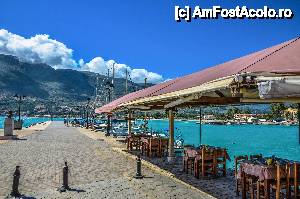 [P02] Taverne pe malul apei in Vasiliki » foto by Muffin2009*
 - 
<span class="allrVoted glyphicon glyphicon-heart hidden" id="av441209"></span>
<a class="m-l-10 hidden" id="sv441209" onclick="voting_Foto_DelVot(,441209,8082)" role="button">șterge vot <span class="glyphicon glyphicon-remove"></span></a>
<a id="v9441209" class=" c-red"  onclick="voting_Foto_SetVot(441209)" role="button"><span class="glyphicon glyphicon-heart-empty"></span> <b>LIKE</b> = Votează poza</a> <img class="hidden"  id="f441209W9" src="/imagini/loader.gif" border="0" /><span class="AjErrMes hidden" id="e441209ErM"></span>