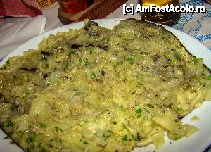 [P22] Salata de vinete greceasca, Taverna Xouras Ligia » foto by Muffin2009*
 - 
<span class="allrVoted glyphicon glyphicon-heart hidden" id="av441264"></span>
<a class="m-l-10 hidden" id="sv441264" onclick="voting_Foto_DelVot(,441264,8082)" role="button">șterge vot <span class="glyphicon glyphicon-remove"></span></a>
<a id="v9441264" class=" c-red"  onclick="voting_Foto_SetVot(441264)" role="button"><span class="glyphicon glyphicon-heart-empty"></span> <b>LIKE</b> = Votează poza</a> <img class="hidden"  id="f441264W9" src="/imagini/loader.gif" border="0" /><span class="AjErrMes hidden" id="e441264ErM"></span>