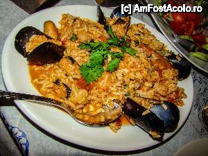 [P40] Orez cu midii la o taverna de pe promenada din Nidri » foto by Muffin2009*
 - 
<span class="allrVoted glyphicon glyphicon-heart hidden" id="av441288"></span>
<a class="m-l-10 hidden" id="sv441288" onclick="voting_Foto_DelVot(,441288,8082)" role="button">șterge vot <span class="glyphicon glyphicon-remove"></span></a>
<a id="v9441288" class=" c-red"  onclick="voting_Foto_SetVot(441288)" role="button"><span class="glyphicon glyphicon-heart-empty"></span> <b>LIKE</b> = Votează poza</a> <img class="hidden"  id="f441288W9" src="/imagini/loader.gif" border="0" /><span class="AjErrMes hidden" id="e441288ErM"></span>