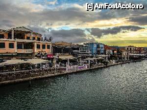 [P47] Taverne pe malul apei in Lefkas » foto by Muffin2009*
 - 
<span class="allrVoted glyphicon glyphicon-heart hidden" id="av441300"></span>
<a class="m-l-10 hidden" id="sv441300" onclick="voting_Foto_DelVot(,441300,8082)" role="button">șterge vot <span class="glyphicon glyphicon-remove"></span></a>
<a id="v9441300" class=" c-red"  onclick="voting_Foto_SetVot(441300)" role="button"><span class="glyphicon glyphicon-heart-empty"></span> <b>LIKE</b> = Votează poza</a> <img class="hidden"  id="f441300W9" src="/imagini/loader.gif" border="0" /><span class="AjErrMes hidden" id="e441300ErM"></span>