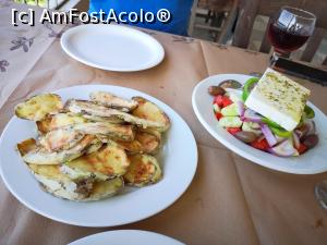 [P25] Taverna Panorama, Kalamitsi; aperitive » foto by crismis
 - 
<span class="allrVoted glyphicon glyphicon-heart hidden" id="av1260207"></span>
<a class="m-l-10 hidden" id="sv1260207" onclick="voting_Foto_DelVot(,1260207,8082)" role="button">șterge vot <span class="glyphicon glyphicon-remove"></span></a>
<a id="v91260207" class=" c-red"  onclick="voting_Foto_SetVot(1260207)" role="button"><span class="glyphicon glyphicon-heart-empty"></span> <b>LIKE</b> = Votează poza</a> <img class="hidden"  id="f1260207W9" src="/imagini/loader.gif" border="0" /><span class="AjErrMes hidden" id="e1260207ErM"></span>