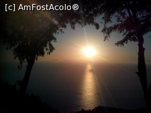 [P01] Apus de seara la masa...  » foto by relugrigo
 - 
<span class="allrVoted glyphicon glyphicon-heart hidden" id="av744539"></span>
<a class="m-l-10 hidden" id="sv744539" onclick="voting_Foto_DelVot(,744539,8082)" role="button">șterge vot <span class="glyphicon glyphicon-remove"></span></a>
<a id="v9744539" class=" c-red"  onclick="voting_Foto_SetVot(744539)" role="button"><span class="glyphicon glyphicon-heart-empty"></span> <b>LIKE</b> = Votează poza</a> <img class="hidden"  id="f744539W9" src="/imagini/loader.gif" border="0" /><span class="AjErrMes hidden" id="e744539ErM"></span>