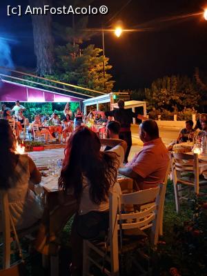 [P22] Taverna Porto Tsatsiki » foto by Artiglio
 - 
<span class="allrVoted glyphicon glyphicon-heart hidden" id="av1155954"></span>
<a class="m-l-10 hidden" id="sv1155954" onclick="voting_Foto_DelVot(,1155954,8082)" role="button">șterge vot <span class="glyphicon glyphicon-remove"></span></a>
<a id="v91155954" class=" c-red"  onclick="voting_Foto_SetVot(1155954)" role="button"><span class="glyphicon glyphicon-heart-empty"></span> <b>LIKE</b> = Votează poza</a> <img class="hidden"  id="f1155954W9" src="/imagini/loader.gif" border="0" /><span class="AjErrMes hidden" id="e1155954ErM"></span>