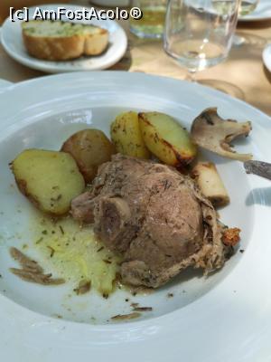 [P04] Taverna Pardalo Katsiki - capră cu rozmarin și cimbru » foto by Artiglio
 - 
<span class="allrVoted glyphicon glyphicon-heart hidden" id="av1155936"></span>
<a class="m-l-10 hidden" id="sv1155936" onclick="voting_Foto_DelVot(,1155936,8082)" role="button">șterge vot <span class="glyphicon glyphicon-remove"></span></a>
<a id="v91155936" class=" c-red"  onclick="voting_Foto_SetVot(1155936)" role="button"><span class="glyphicon glyphicon-heart-empty"></span> <b>LIKE</b> = Votează poza</a> <img class="hidden"  id="f1155936W9" src="/imagini/loader.gif" border="0" /><span class="AjErrMes hidden" id="e1155936ErM"></span>