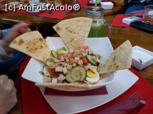 [P05] Pizzeria Roma - salată... nu mai știu de care » foto by Dragoș_MD
 - 
<span class="allrVoted glyphicon glyphicon-heart hidden" id="av722418"></span>
<a class="m-l-10 hidden" id="sv722418" onclick="voting_Foto_DelVot(,722418,8102)" role="button">șterge vot <span class="glyphicon glyphicon-remove"></span></a>
<a id="v9722418" class=" c-red"  onclick="voting_Foto_SetVot(722418)" role="button"><span class="glyphicon glyphicon-heart-empty"></span> <b>LIKE</b> = Votează poza</a> <img class="hidden"  id="f722418W9" src="/imagini/loader.gif" border="0" /><span class="AjErrMes hidden" id="e722418ErM"></span>