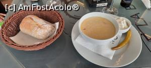 [P06] Pitești, Restaurantul „La Butoaie”, Terasa, Ciorba de burtă cu smântâna și ardei iute, Chifla și aici am simțit smântâna care nu era naturală.... » foto by mprofeanu
 - 
<span class="allrVoted glyphicon glyphicon-heart hidden" id="av1339654"></span>
<a class="m-l-10 hidden" id="sv1339654" onclick="voting_Foto_DelVot(,1339654,8103)" role="button">șterge vot <span class="glyphicon glyphicon-remove"></span></a>
<a id="v91339654" class=" c-red"  onclick="voting_Foto_SetVot(1339654)" role="button"><span class="glyphicon glyphicon-heart-empty"></span> <b>LIKE</b> = Votează poza</a> <img class="hidden"  id="f1339654W9" src="/imagini/loader.gif" border="0" /><span class="AjErrMes hidden" id="e1339654ErM"></span>