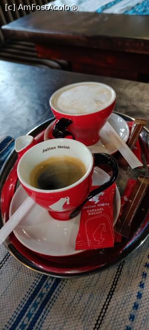 [P05] Cafeluța și cappuccino. » foto by tata123 🔱
 - 
<span class="allrVoted glyphicon glyphicon-heart hidden" id="av1479066"></span>
<a class="m-l-10 hidden" id="sv1479066" onclick="voting_Foto_DelVot(,1479066,8124)" role="button">șterge vot <span class="glyphicon glyphicon-remove"></span></a>
<a id="v91479066" class=" c-red"  onclick="voting_Foto_SetVot(1479066)" role="button"><span class="glyphicon glyphicon-heart-empty"></span> <b>LIKE</b> = Votează poza</a> <img class="hidden"  id="f1479066W9" src="/imagini/loader.gif" border="0" /><span class="AjErrMes hidden" id="e1479066ErM"></span>