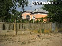 [P10] Aceasta-i casa batraneasca, 
De care-un dor mereu m-apasa » foto by bog68
 - 
<span class="allrVoted glyphicon glyphicon-heart hidden" id="av300325"></span>
<a class="m-l-10 hidden" id="sv300325" onclick="voting_Foto_DelVot(,300325,8128)" role="button">șterge vot <span class="glyphicon glyphicon-remove"></span></a>
<a id="v9300325" class=" c-red"  onclick="voting_Foto_SetVot(300325)" role="button"><span class="glyphicon glyphicon-heart-empty"></span> <b>LIKE</b> = Votează poza</a> <img class="hidden"  id="f300325W9" src="/imagini/loader.gif" border="0" /><span class="AjErrMes hidden" id="e300325ErM"></span>