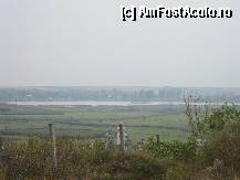 [P42] Din dealul tintirimului se vede balta si comuna Balta Sarata » foto by bog68
 - 
<span class="allrVoted glyphicon glyphicon-heart hidden" id="av300459"></span>
<a class="m-l-10 hidden" id="sv300459" onclick="voting_Foto_DelVot(,300459,8128)" role="button">șterge vot <span class="glyphicon glyphicon-remove"></span></a>
<a id="v9300459" class=" c-red"  onclick="voting_Foto_SetVot(300459)" role="button"><span class="glyphicon glyphicon-heart-empty"></span> <b>LIKE</b> = Votează poza</a> <img class="hidden"  id="f300459W9" src="/imagini/loader.gif" border="0" /><span class="AjErrMes hidden" id="e300459ErM"></span>