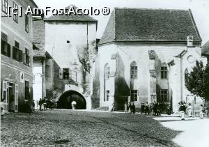 [P29]  -- <small>// FĂRĂ DESCRIERE</small> » foto by AZE <span class="label label-default labelC_thin small">NEVOTABILĂ</span>