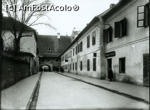 [P04]  -- <small>// FĂRĂ DESCRIERE</small> » foto by AZE <span class="label label-default labelC_thin small">NEVOTABILĂ</span>