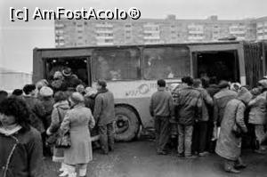 [P05] Vedeți, din acest motiv mergeam pe jos sau cu bicicleta » foto by AZE <span class="label label-default labelC_thin small">NEVOTABILĂ</span>