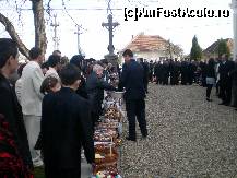 [P10] Paste la tara 2010 - se strang si niste bani 'din donatii'. » foto by presario
 - 
<span class="allrVoted glyphicon glyphicon-heart hidden" id="av61311"></span>
<a class="m-l-10 hidden" id="sv61311" onclick="voting_Foto_DelVot(,61311,8128)" role="button">șterge vot <span class="glyphicon glyphicon-remove"></span></a>
<a id="v961311" class=" c-red"  onclick="voting_Foto_SetVot(61311)" role="button"><span class="glyphicon glyphicon-heart-empty"></span> <b>LIKE</b> = Votează poza</a> <img class="hidden"  id="f61311W9" src="/imagini/loader.gif" border="0" /><span class="AjErrMes hidden" id="e61311ErM"></span>