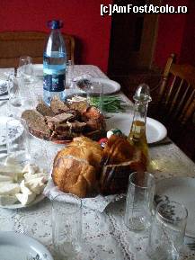 [P16] Paste la tara 2010 - ar merge o palinca inainte. » foto by presario
 - 
<span class="allrVoted glyphicon glyphicon-heart hidden" id="av61317"></span>
<a class="m-l-10 hidden" id="sv61317" onclick="voting_Foto_DelVot(,61317,8128)" role="button">șterge vot <span class="glyphicon glyphicon-remove"></span></a>
<a id="v961317" class=" c-red"  onclick="voting_Foto_SetVot(61317)" role="button"><span class="glyphicon glyphicon-heart-empty"></span> <b>LIKE</b> = Votează poza</a> <img class="hidden"  id="f61317W9" src="/imagini/loader.gif" border="0" /><span class="AjErrMes hidden" id="e61317ErM"></span>